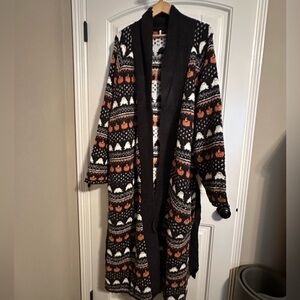 Pottery Barn Gus the Ghost Fair Isle Robe with pockets